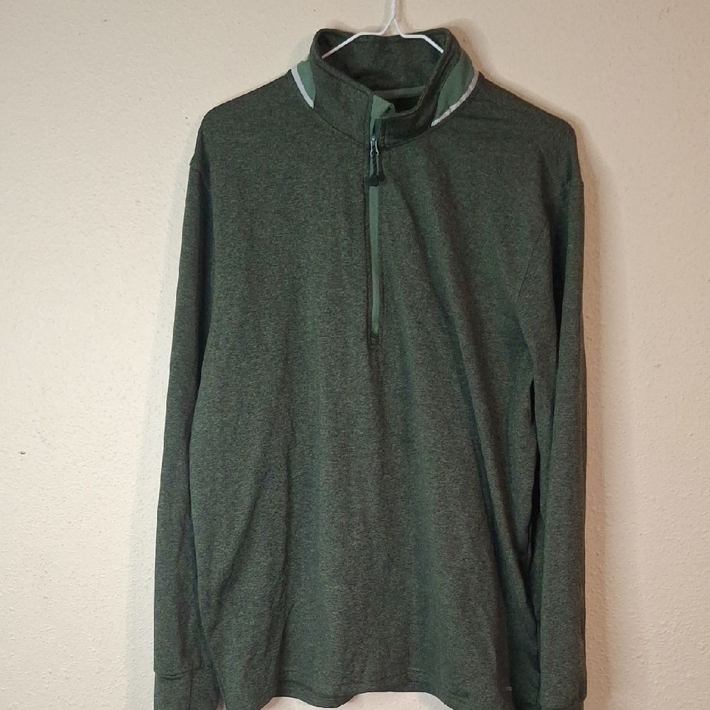 Motion Green Quarter-Zip Pullover size large